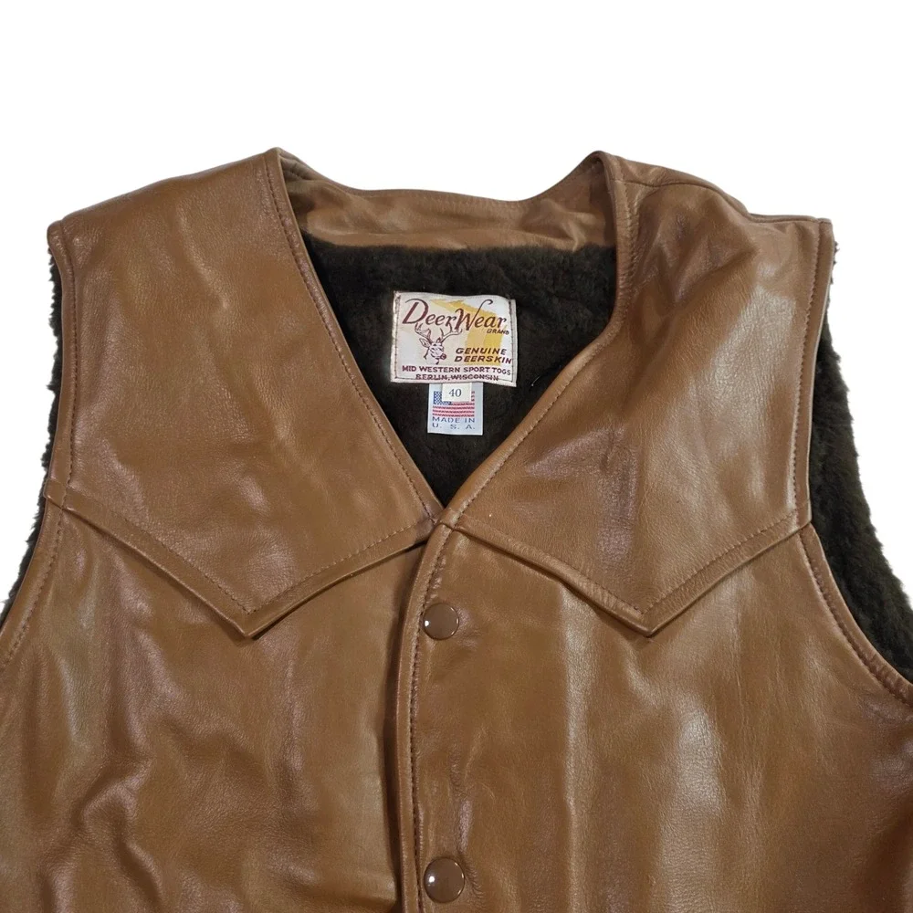Vintage DeerWear Genuine Deerskin Leather Vest Mens Size 40 Brown Snap Button‎